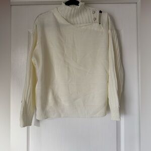 Off the shoulder, one side only (see photo) Cream colored long sleeve sweater